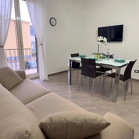 Atelier 1 - Ad Un Passo Dal Mare Apartment