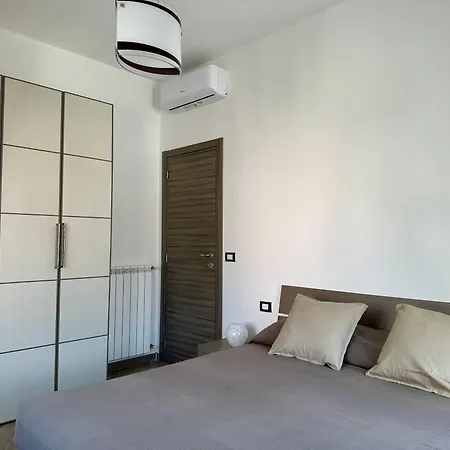 Apartment Atelier 1 - Ad Un Passo Dal Mare